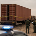 SRE confirma fallecimiento de mexicanos en vagón de tren en Laredo, Texas