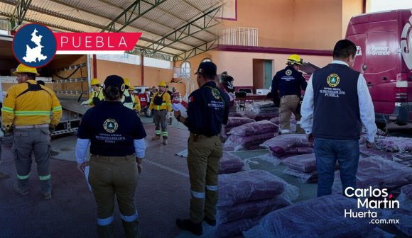 Gobierno del Estado entrega apoyos a familias afectadas por lluvias en Ixtacamaxtitlán