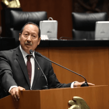 Fiscalía de Michoacán cita al diputado Leonel Godoy por el homicidio de Carlos Manzo