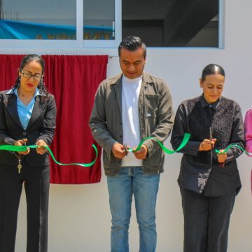 Inauguran aula de usos múltiples en primaria de Huejotzingo
