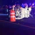 Mueren conductor de mototaxi y pasajera tras volcadura en San Salvador El Seco