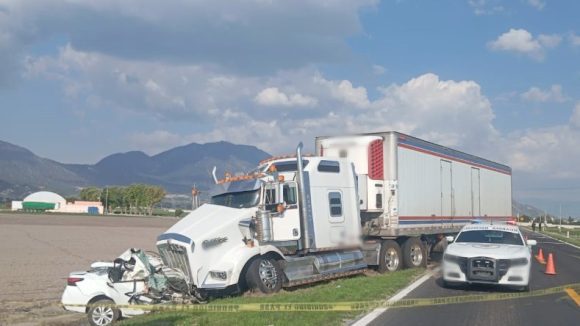 Fatal accidente en la Amozoc-Perote: mueren tres personas en choque frontal