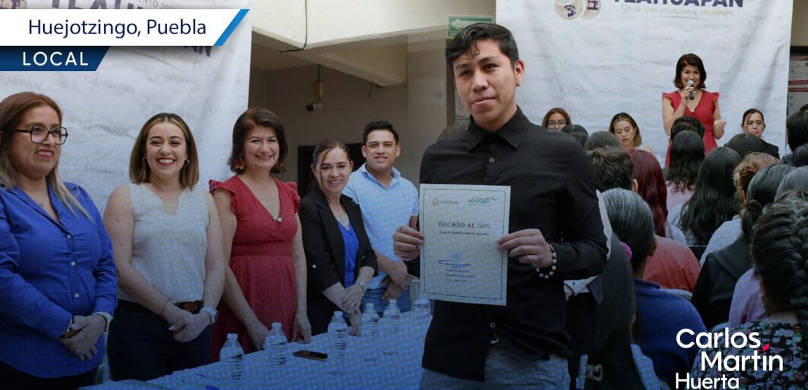 Impulsan UTH y Ayuntamiento de Tlahuapan permanencia escolar con becas Impulsan UTH y Ayuntamiento de Tlahuapan permanencia escolar con becas