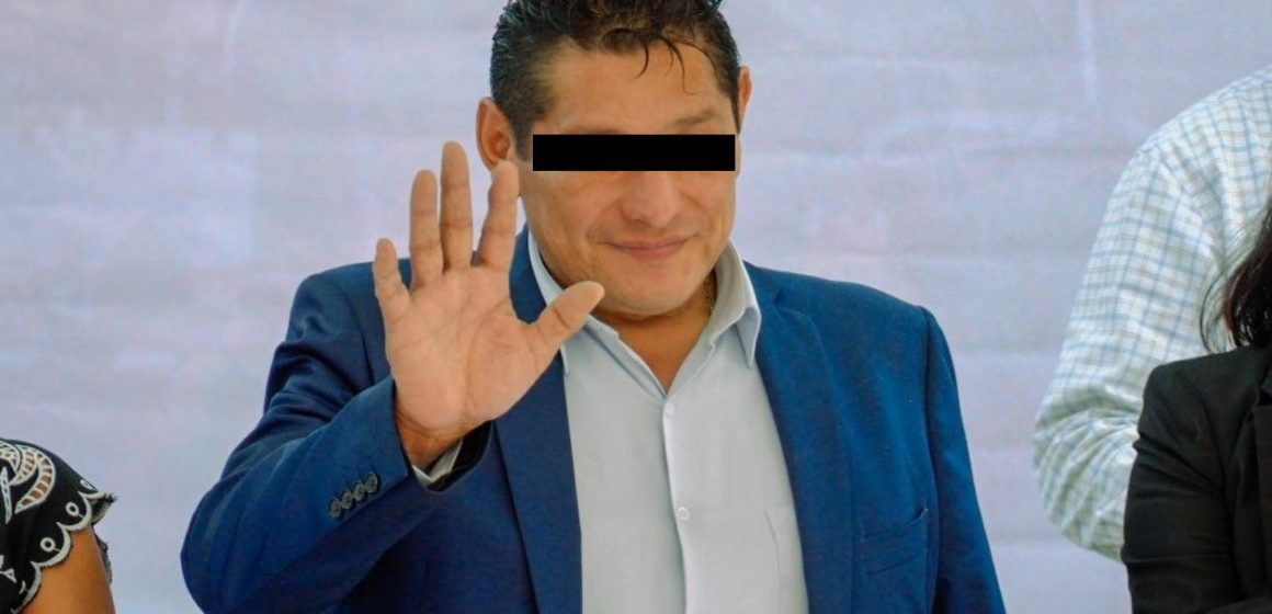 Jesús Corona - alcalde de Cuautla Morelos Detienen a Jesús N., alcalde de Cuautla, como parte del Operativo Enjambre