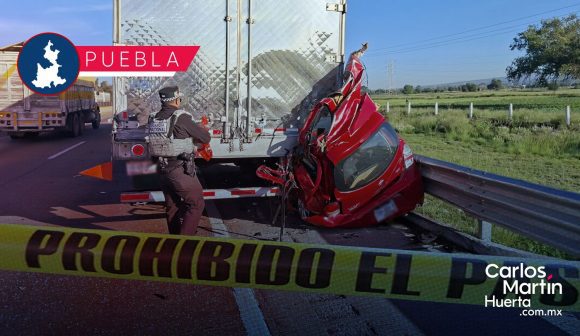 Tragedia en la Puebla-Córdoba: Mueren dos tras chocar contra un tráiler en el km 147