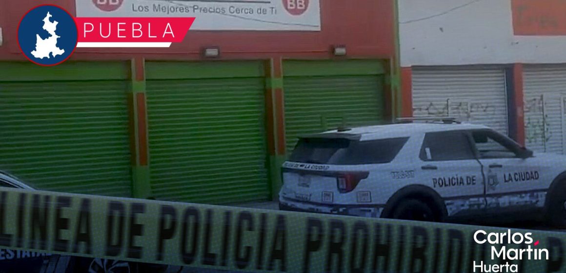Saquean tienda 3B en Guadalupe Hidalgo; forzan cortina durante la madrugada