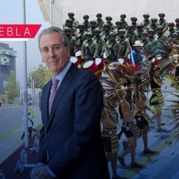 Pepe Chedraui asiste al desfile del 5 de Mayo