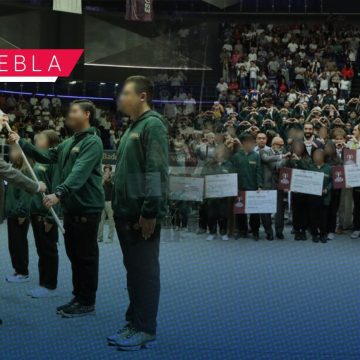 Realiza SEP abanderamiento de delegación para Juegos Deportivos Nacionales Escolares