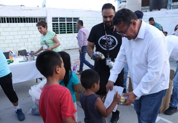 En recorrido por la Mixteca, el diputado Pável Gaspar destacó el compromiso con el desarrollo social y la niñez