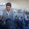 Omar Muñoz entrega barda perimetral en el preescolar Carmen Serdán