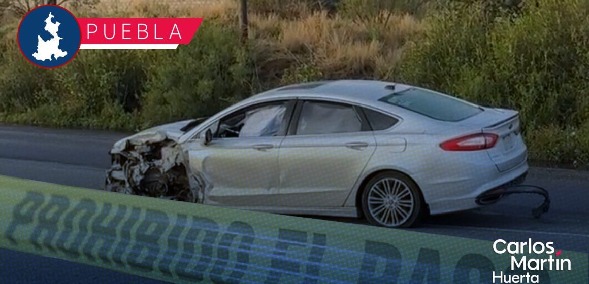 Conductor abandona su vehículo tras protagonizar accidente en Periférico Ecológico