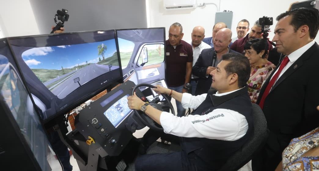 Nuevo centro en Puebla busca profesionalizar a operadores de transporte de carga