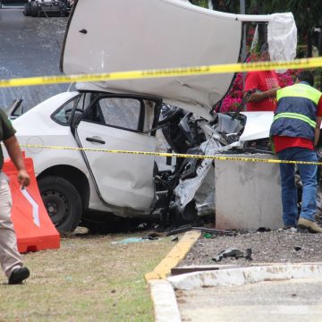 Muere agente de Proximidad Vial tras volcadura en la Vía Atlixcáyotl