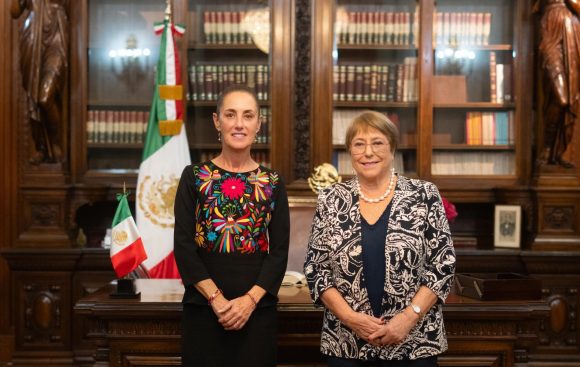 Sheinbaum se reúne con Michelle Bachelet en Palacio Nacional; México mantiene respaldo para la ONU