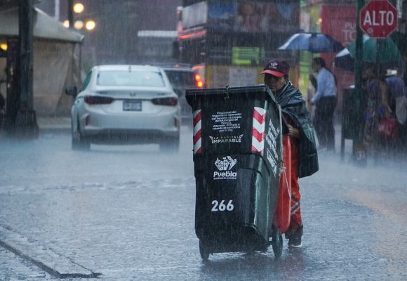 Lluvias provocan inundaciones en Puebla y zona conurbada