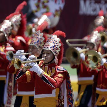Vibran las calles de Puebla con el Desfile Conmemorativo a la Batalla del 5 de Mayo