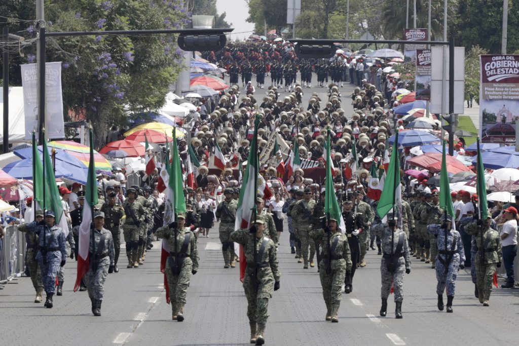 desfile 5 de mayo 707868