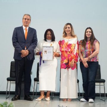 día naranja Pepe Chedraui respalda acciones de prevención y atención a mujeres víctimas de violencia