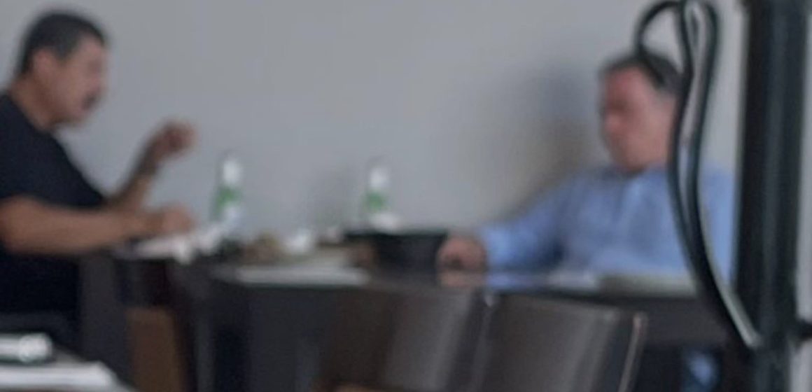 diputados Senador de Morena Enrique Inzunza reaparece en Culiacán junto a Javier Corral