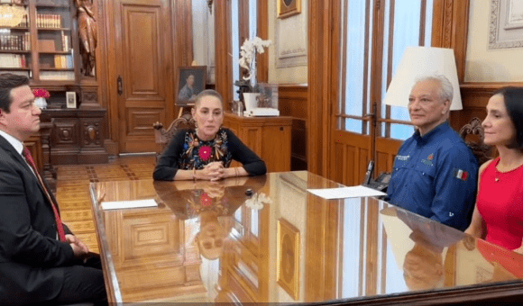 Claudia Sheinbaum anuncia relevo en Pemex; Juan Carlos Carpio asumirá la dirección general