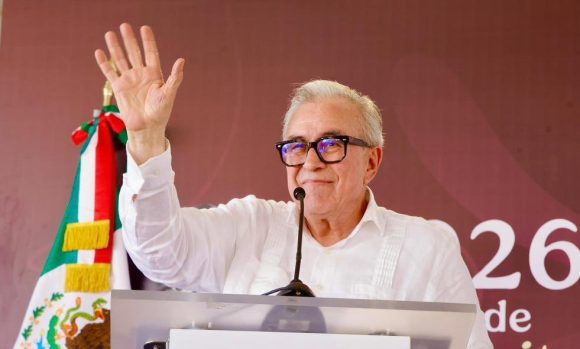 Sin fuero, Rocha Moya puede enfrentar la justicia como cualquier ciudadano: Zaldívar