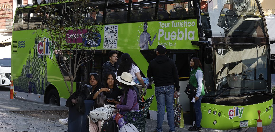 Evalúan extender la ruta del Turibús para fortalecer la oferta turística en la capital
