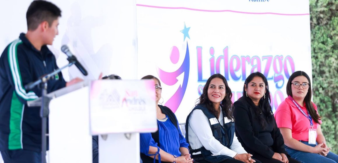 El Gobierno Municipal de Lupita Cuautle impulsa el programa “Liderazgo con Rumbo”