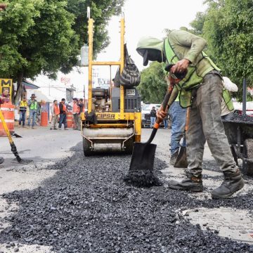 6b3e41b8-f6c1-4c3d-840c-6b123553ab9d Bacheo temporal: atienden afectación en Avenida Lafragua tras intensas lluvias