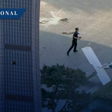 China confirma un muerto y 13 heridos tras el choque de un avión contra el ‘China Zun’
