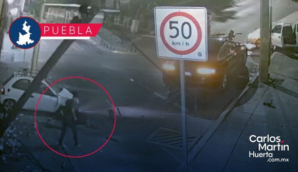 Conductor en sentido contrario choca en la 11 norte y huye con ayuda de amigos