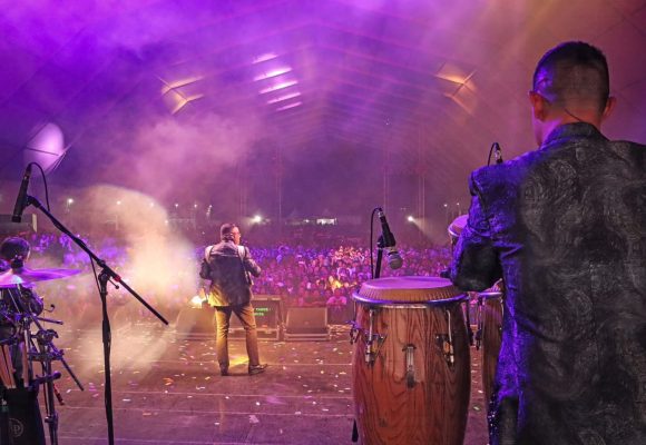Aarón y su Grupo Ilusión y Mariana Seoane abarrotan la Feria de Cuautlancingo 2026