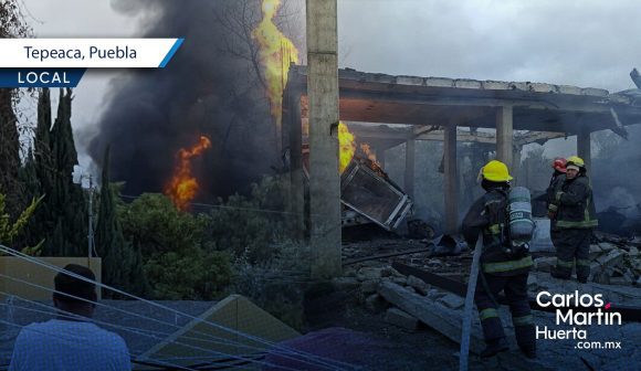 Tres personas lesionadas saldo preliminar de la explosión de pipas en Tepeaca
