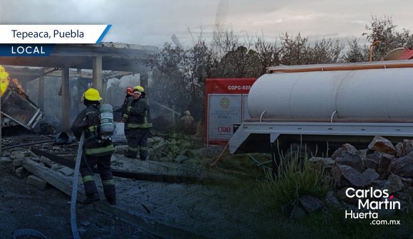 Remueven a mandos de la Policía Estatal en Tepeaca tras explosión de pipas de gas LP