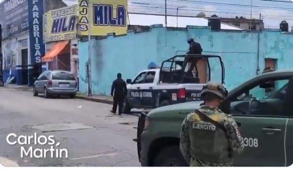 Realizan operativo en la 46 poniente contra autopartes robadas 