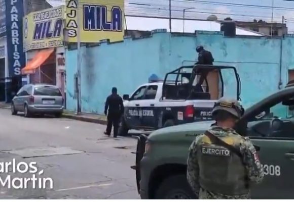 Realizan operativo en la 46 poniente contra autopartes robadas 
