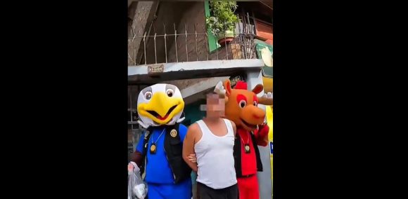 Policías en Perú se disfrazan de mascotas del Mundial 2026para capturar a presunto narco