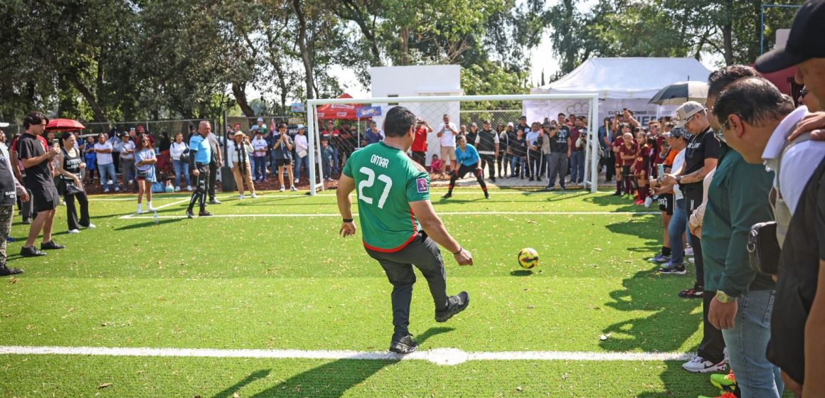 Inaugura Omar Muñoz Deportivo Chautenco