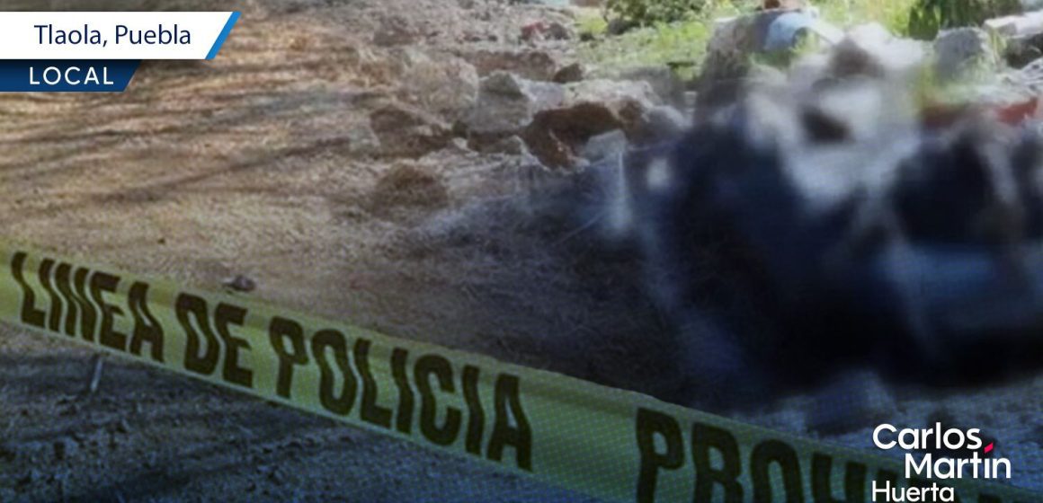 Localizan cuerpo embolsado en el municipio de Tlaola; autoridades investigan