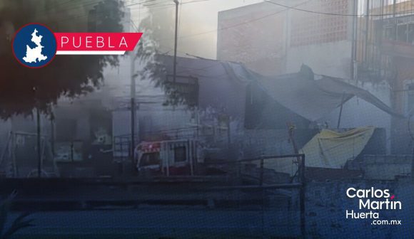 Tras intento de robo, delincuentes prenden fuego a domicilio en la colonia Popular Coatepec