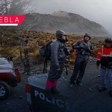 Rescatan a montañistas tras perderse en expedición al Pico de Orizaba