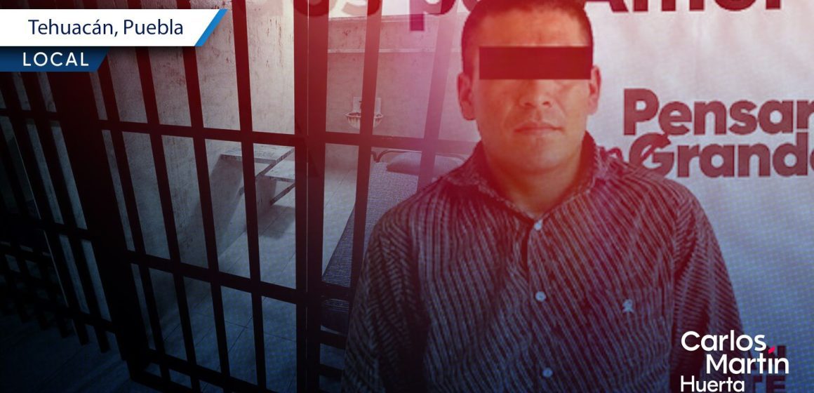 Policías de Tehuacán capturan a sujeto con dosis de cristal