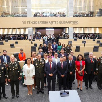 Presea General Ignacio Zaragoza: Reconocen el servicio, lealtad y amor por Puebla de ciudadanos ejemplares