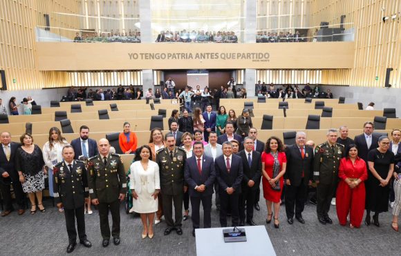 Presea General Ignacio Zaragoza: Reconocen el servicio, lealtad y amor por Puebla de ciudadanos ejemplares