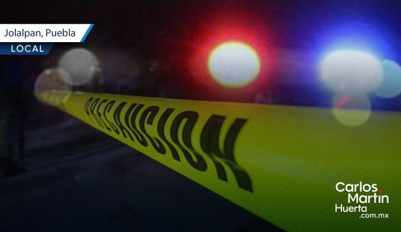 Hallan hombre ejecutado en la carretera Jolalpan-Mitepec