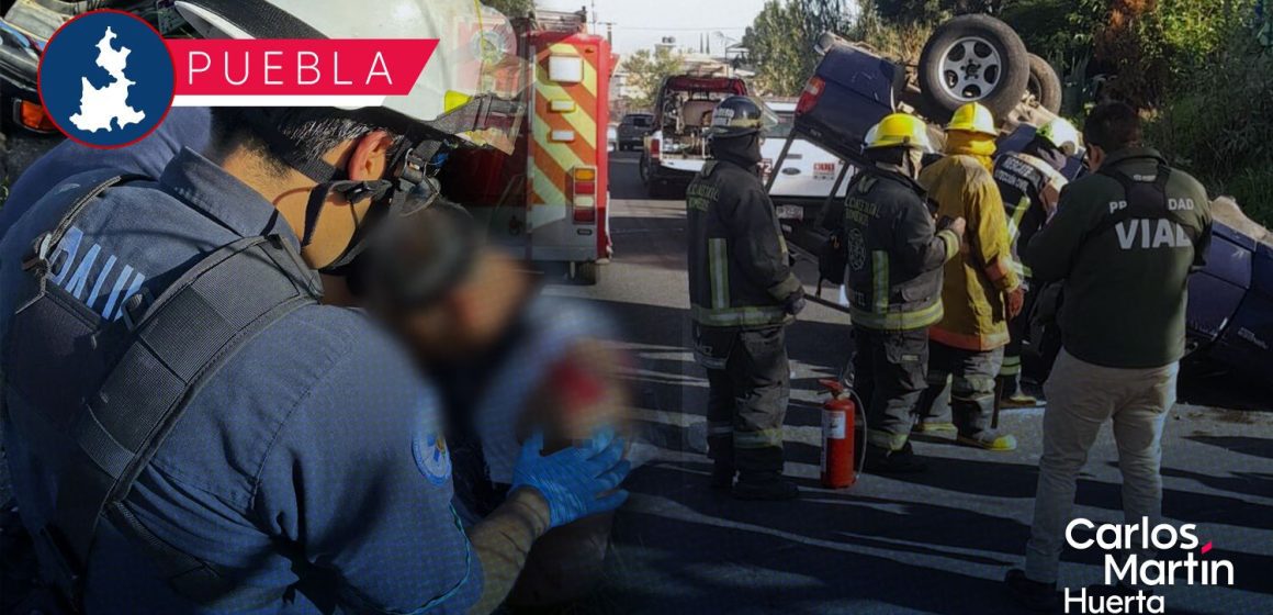 Volcadura en la lateral de la México-Puebla deja tres lesionados