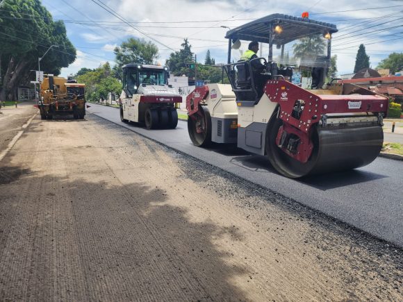 Continúa la rehabilitación vial en Puebla; suman acciones equivalentes a 388 calles
