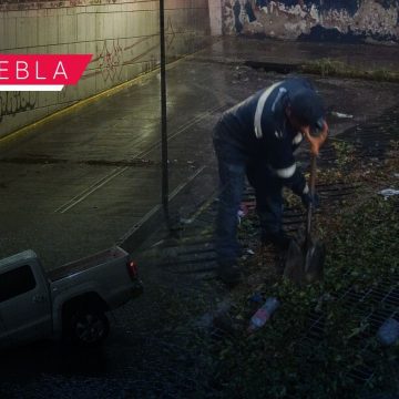 Agua de Puebla despliega cuadrillas en más de 10 puntos críticos tras inundaciones
