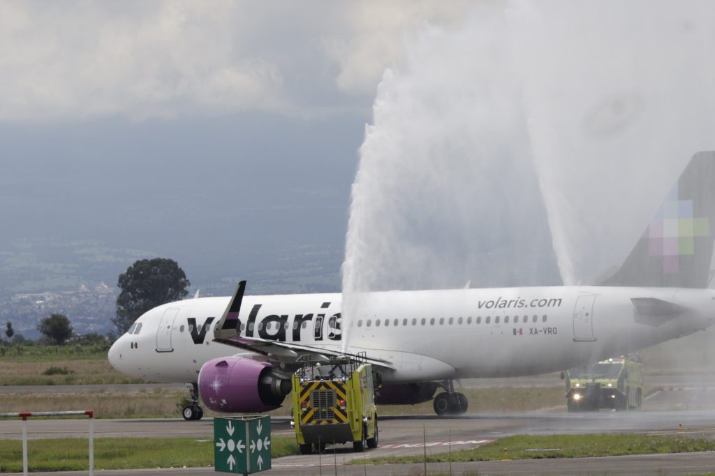 aeropuerto vuelo puebla los angeles 712071