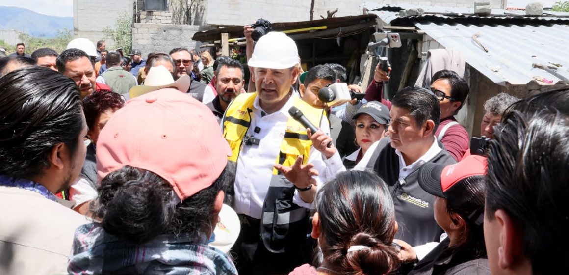 Armenta anuncia apoyos, obras y reubicación de familias tras lluvias en Ciudad Serdán