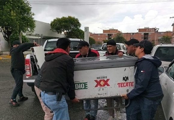 Retiran puestos clandestinos de cerveza y clausuran negocio en San Bartolo